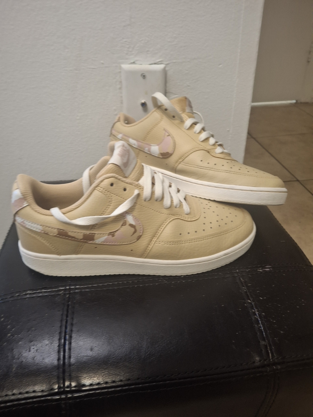 Nike Women’s Low-Top Sneakers in Tan with White and Pink Camo Swoosh